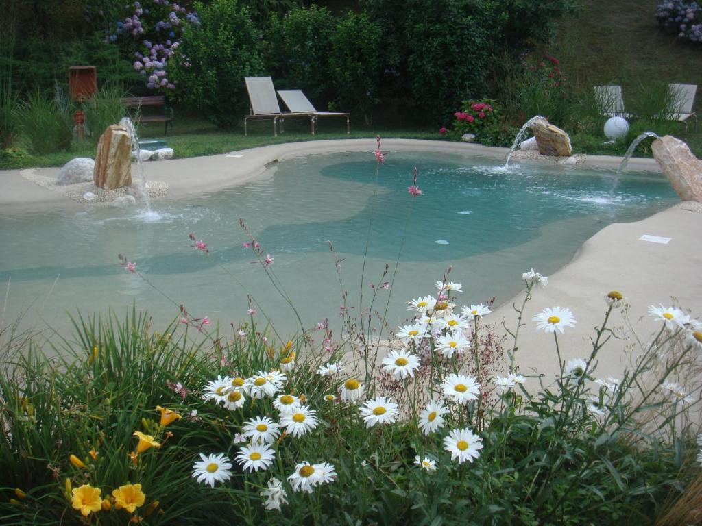 Hotel Villa Delle Ortensie Sant'Omobono Imagna Exterior foto